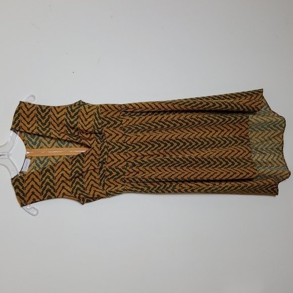 Honey Punch Dresses & Skirts - Honey Punch  Women's Dress sleeveless high los hem casual wear Size M